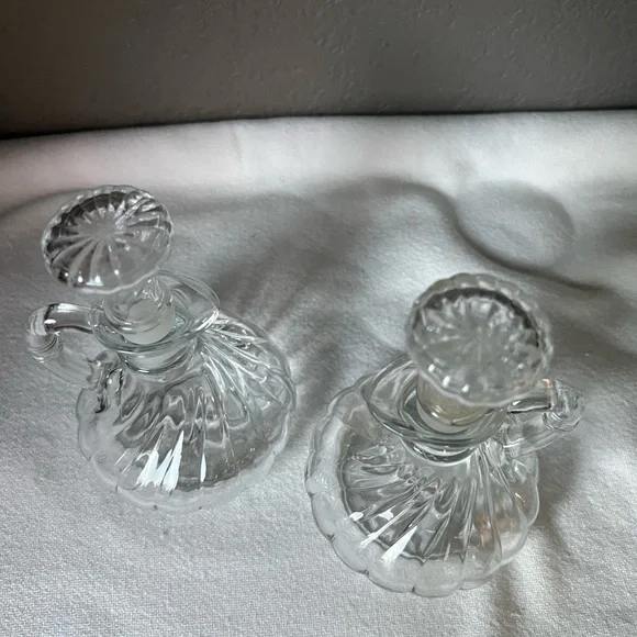 Vintage 1950's Anchor Hocking 4" Clear Glass Oil/Vinegar Cruet Bottles w Stopper - Picture 5 of 9